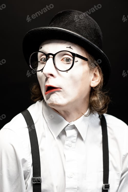 Preview: Pantomime on the black background