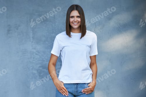 Preview: Young woman in white shirt