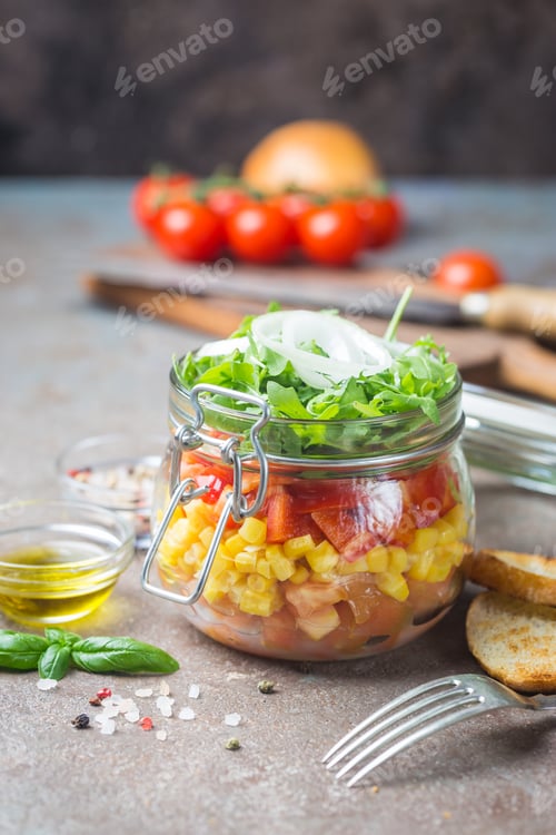 Preview: Mason Jar Salad