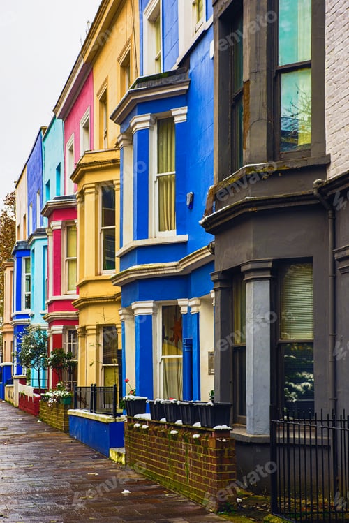 Preview: Colorful houses