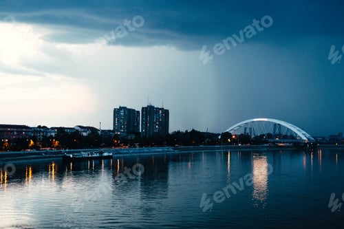 Preview: Picture of city of Novi Sad in evening