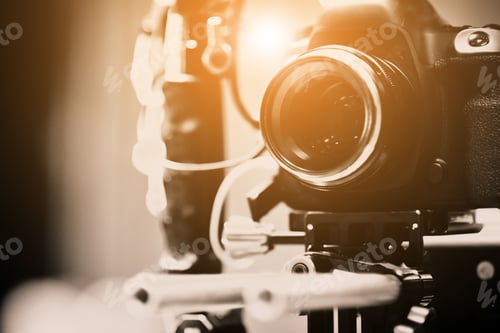 Vista previa: Professional camera equipment