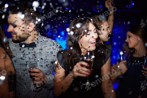 Preview: Confetti dance