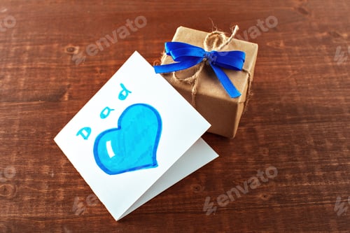 Preview: Close up of fathers day gift