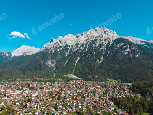Preview: The mountain village "Mittenwald" in the Bavarian Alps