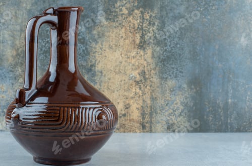 Preview: Traditional caucasian brown water pot