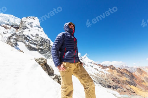 Preview: Hike in Peru