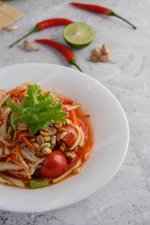 Preview: Thai papaya salad in a white plate