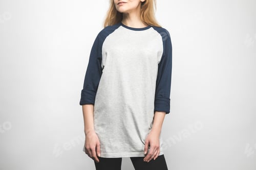 Preview: cropped shot of woman in stylish long sleeve on white