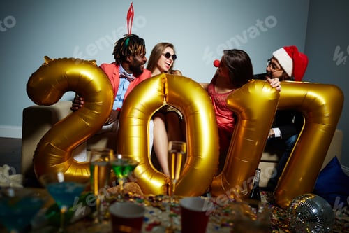 Visualização: Conversando na festa