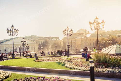 Preview: MOSCOW, RUSSIA - SEPTEMBER 23.09.2017: Tourists walk in Moscow in summer day.