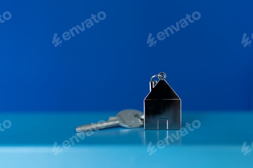 Preview: Dealer key, real estate agent, blue background
