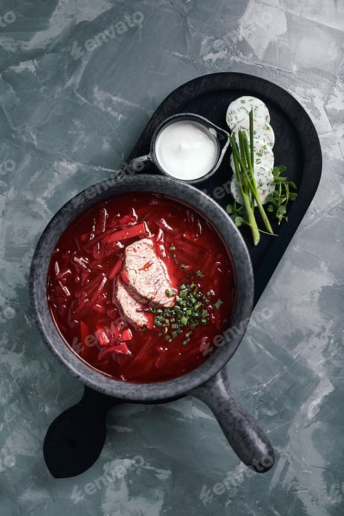 Preview: Hot soup. Borsch with red beans and braised beef. Comfortable food. Serving with brown bread and
