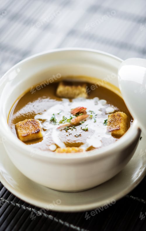 Preview: prawn shrimp seafood cream soup bowl with croutons