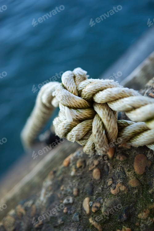 Preview: Tied rope