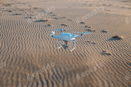 Vista previa: Zumbido aéreo privado aterriza en la arena de la playa