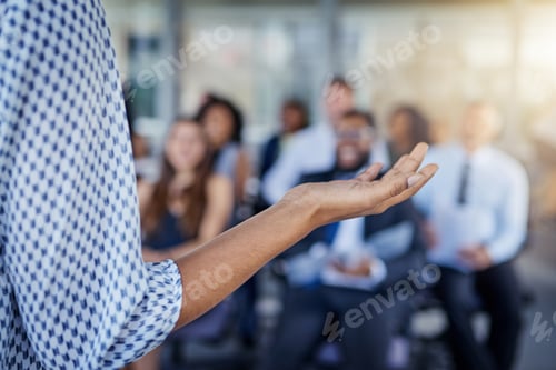Preview: Shes got the audience hooked
