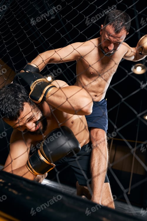 Preview: Brutal boxer is striking his scared opponent