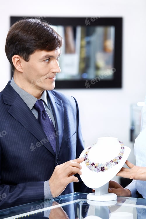 Preview: The businessman in shop