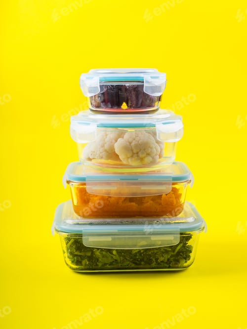 Preview: Stack of airtight glass containers with cooked food