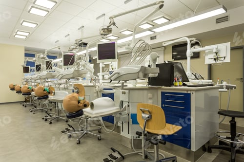 Preview: High-tech classroom at modern university