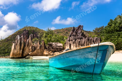 Preview: Tropical beach at Curieuse island Seychelles
