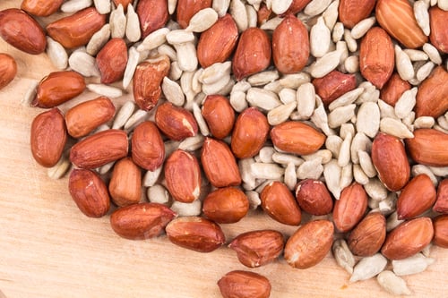Preview: sunflower seeds and peanuts
