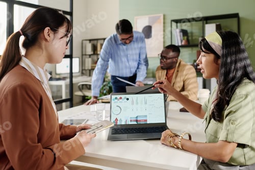Preview: Analyzing Data in Modern Open Office Setting