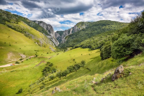 Preview: view of Turda Gorge (Cheile Turzii) natural reserve with marked trails for hikes on Hasdate river.