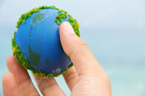 Preview: Earth in Hands ,Concept Save green planet.