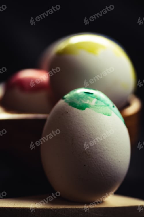 Preview: Set of poorly colored eggs