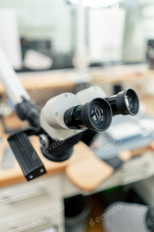 Preview: close-up professional laboratory for the production of dental veneers and crowns magnifying lens on