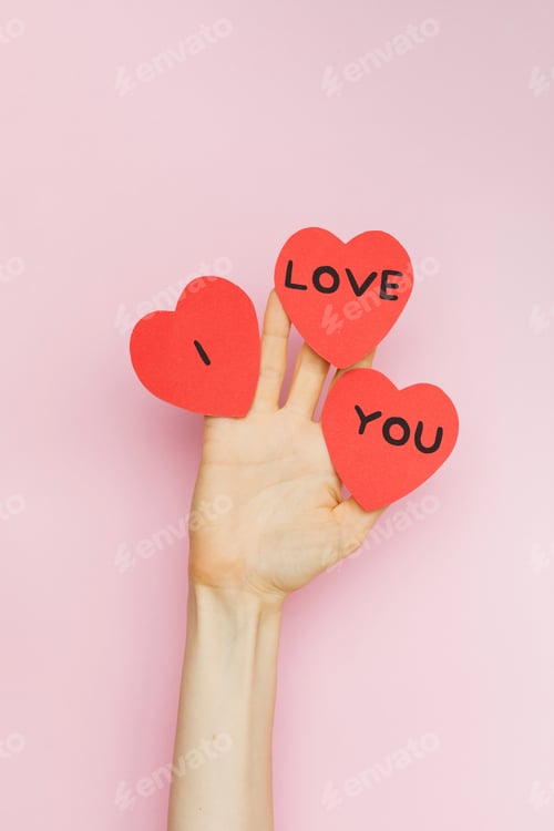 Preview: Hands and hearts