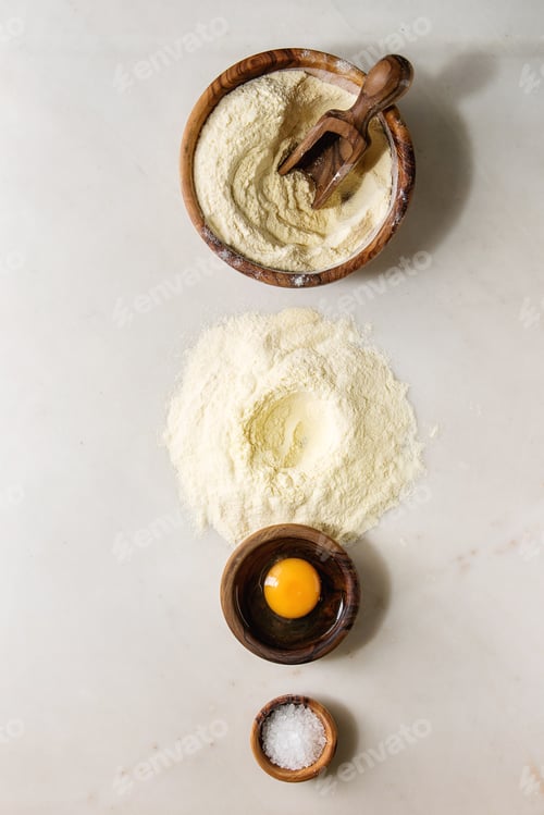 Preview: Ingredients for homemade pasta cooking