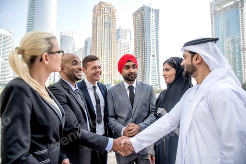 Preview: Business team in Dubai