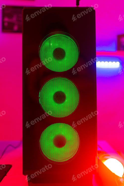 Preview: Computer case with green lights
