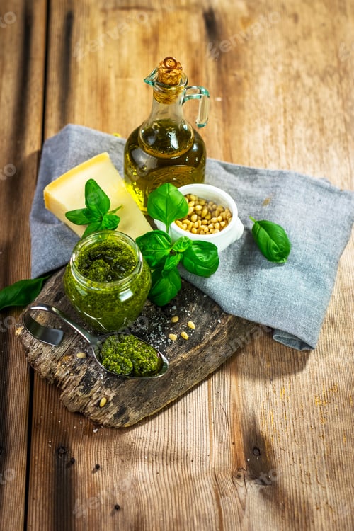 Preview: Homemade Pesto alla Genovese