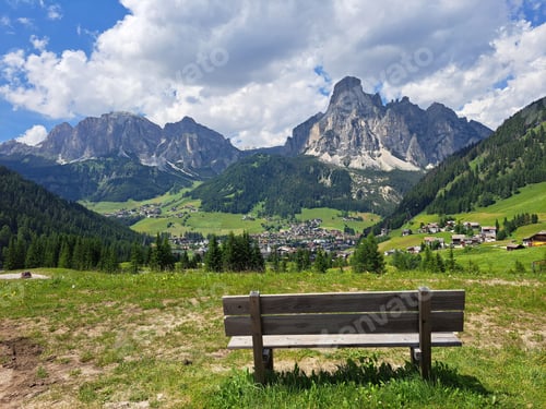 Preview: Scenic View in Mountains of Italy