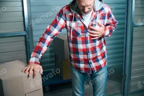 Preview: Bald man in shirt has heartache when moving