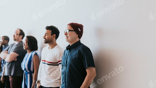 Preview: Diverse people in a row