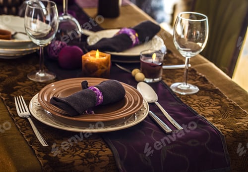 Preview: Table setting