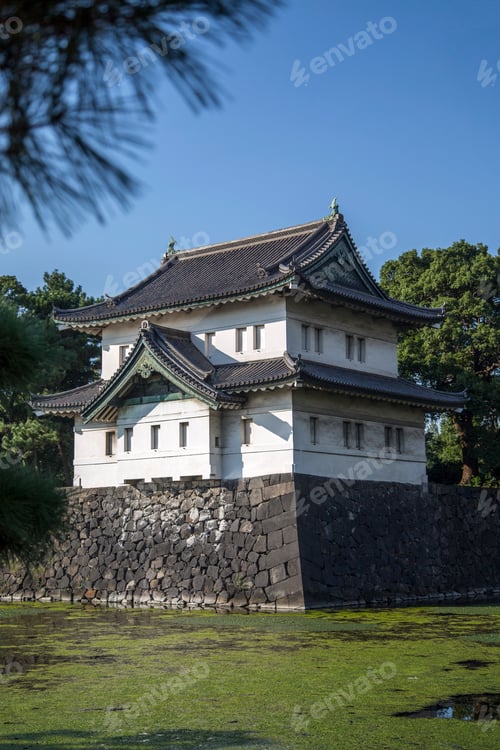 Preview: Guard tower at Tokyo Imperial Palace in Tokyo