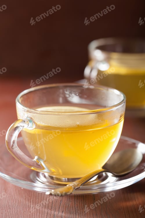 Preview: hot lemon ginger tea in glass cup