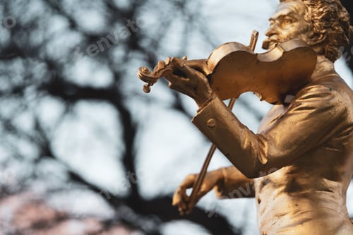 Preview: Mozart plays the violin