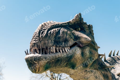 Preview: Close-up of scary dinosaur with huge teeth.
