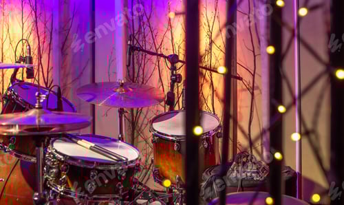 Preview: A room for musicians ' rehearsals, with a drum kit in the background.