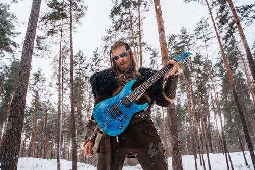 Preview: Viking Guitarist in Winter Forest