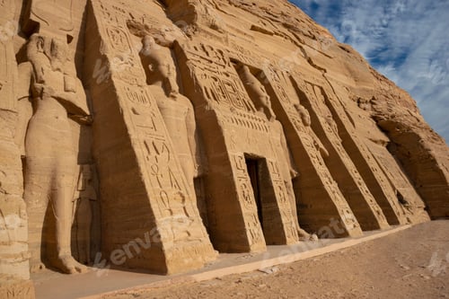 Preview: View of the ancient temples in Luxor, Egypt