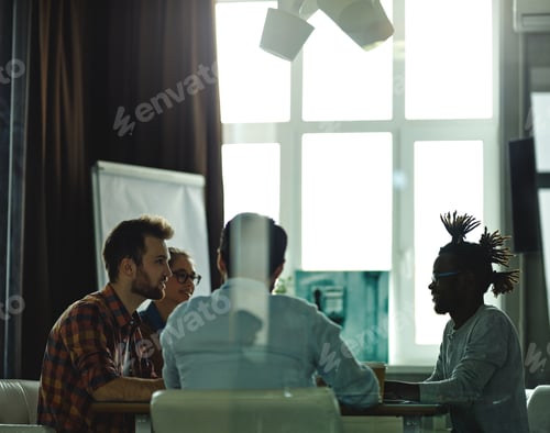 Preview: Briefing of business company