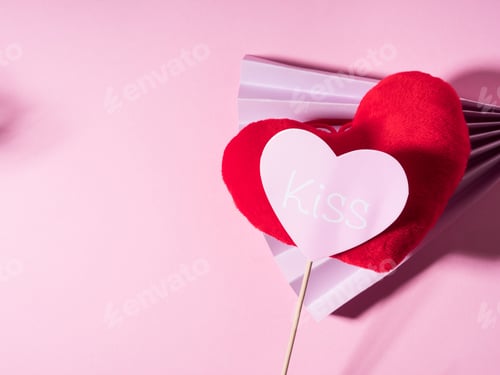 Preview: Trendy Valentines day backgound with red heart and paper fan